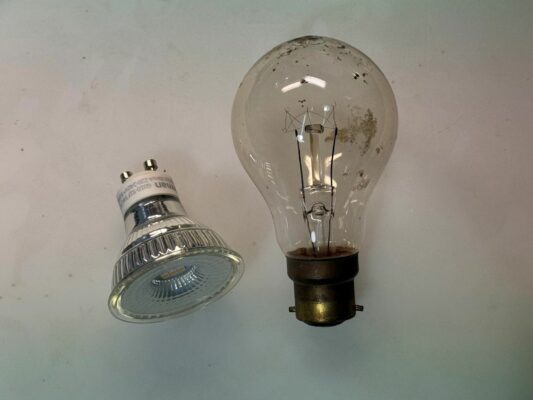 ampoules qui grillent souvent